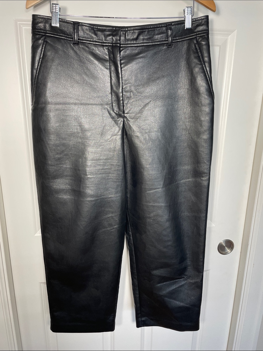 Aritzia Babaton Command Cropped Pants Size 12 Vegan Leather Black